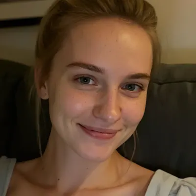 Карина, 28